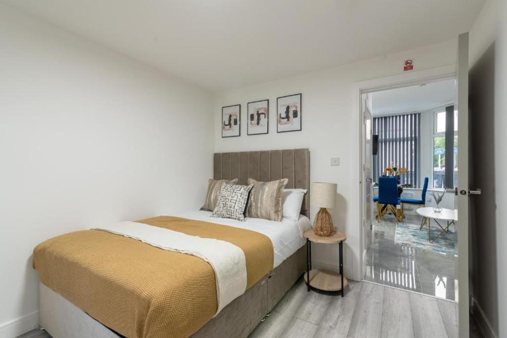 Luxurious Apartments - In كارديف المظهر الخارجي الصورة